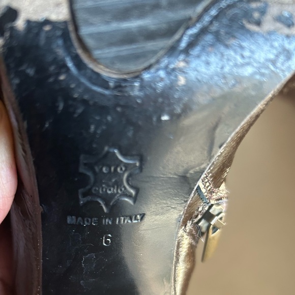 Aquatalia Brown Patent Leather ankle boot - Picture 9 of 12